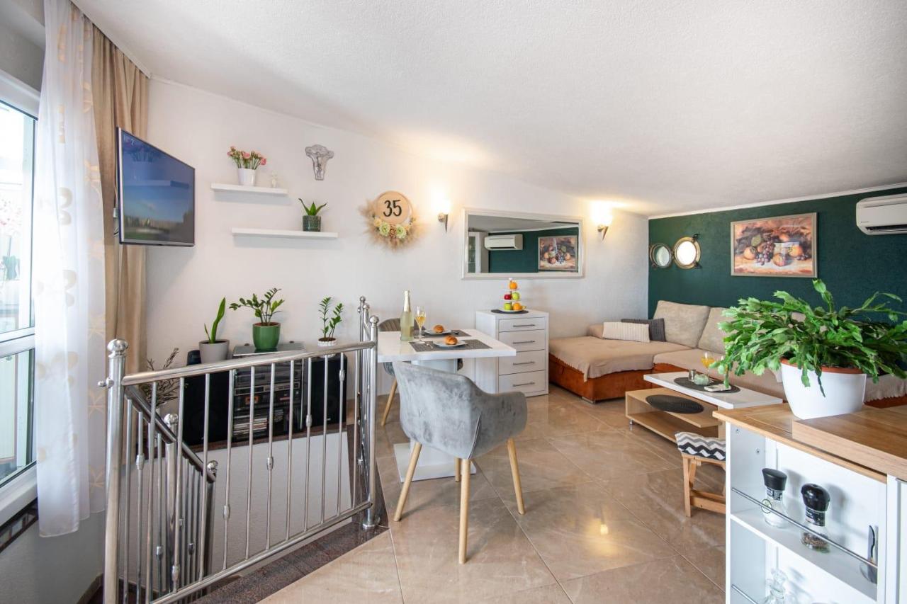 Holiday Home Nevera Makarska Zewnętrze zdjęcie