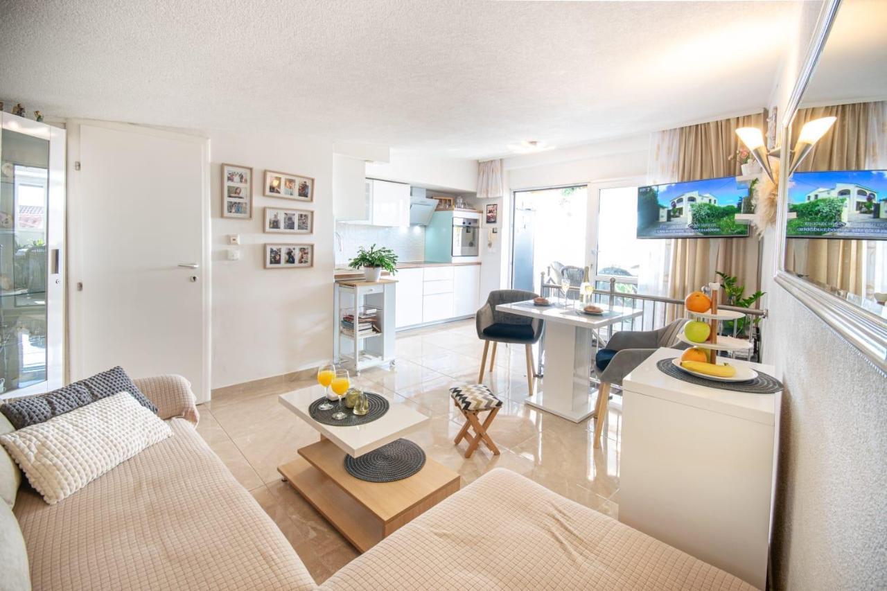 Holiday Home Nevera Makarska Zewnętrze zdjęcie