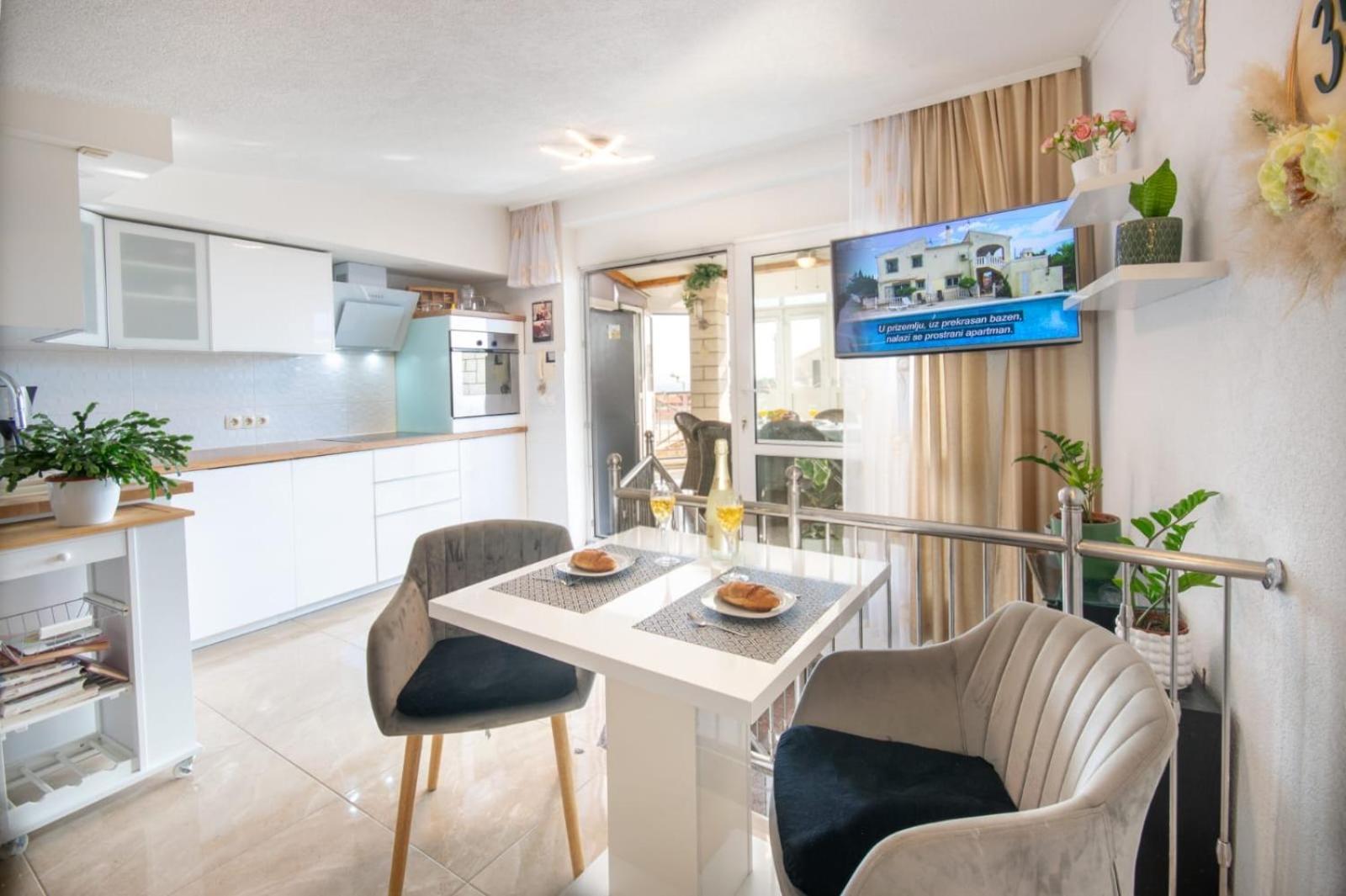 Holiday Home Nevera Makarska Zewnętrze zdjęcie